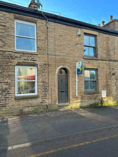 4 Bedroom House To Rent In Buxton Road, Macclesfield, SK10