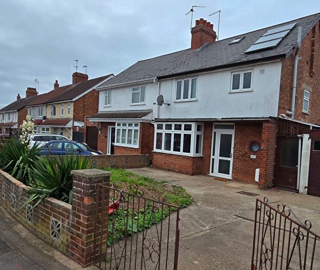 3 Bedroom Semi-Detached House To Rent In London Road, Peterborough, Cambridgeshire, PE2