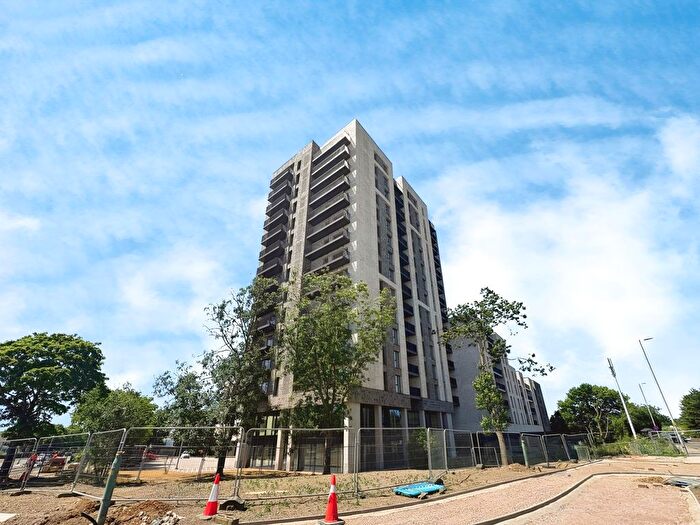 2 Bedroom Flat To Rent In Station Approach, Harlow, CM20