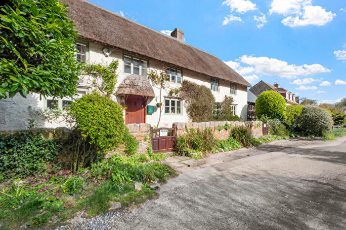 3 Bedroom Character Property For Sale In Church Street, Weymouth, DT3