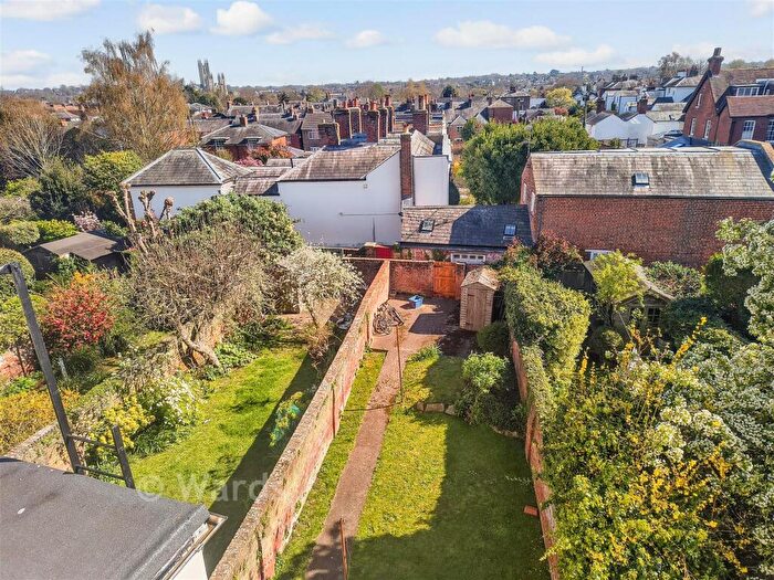 1 Bedroom Apartment For Sale In London Road, Canterbury, Kent, CT2