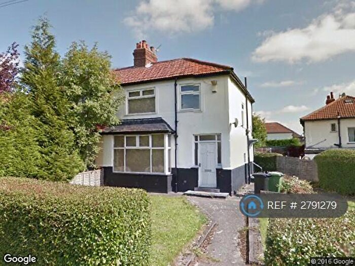 3 Bedroom Semi Detached House To Rent In Calgary Place, Leeds, LS7