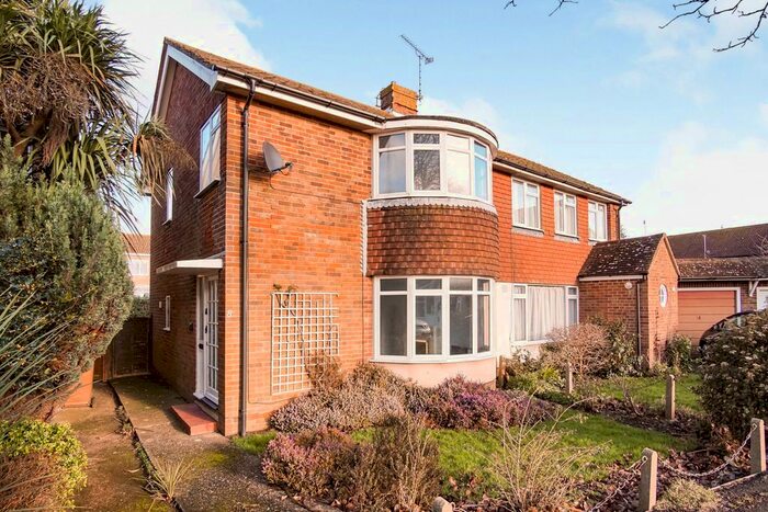 3 Bedroom Semi-Detached House To Rent In Sussex Gardens, Rustington, Littlehampton, BN16
