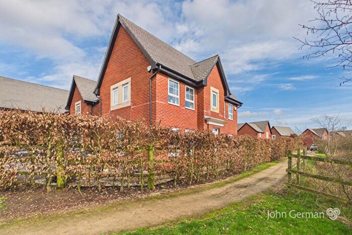 3 Bedroom Detached House For Sale In Mallow Close, Stenson Fields, DE24