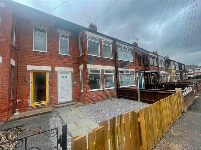 2 Bedroom Terraced House To Rent In Oldfield Avenue, Hull, HU6