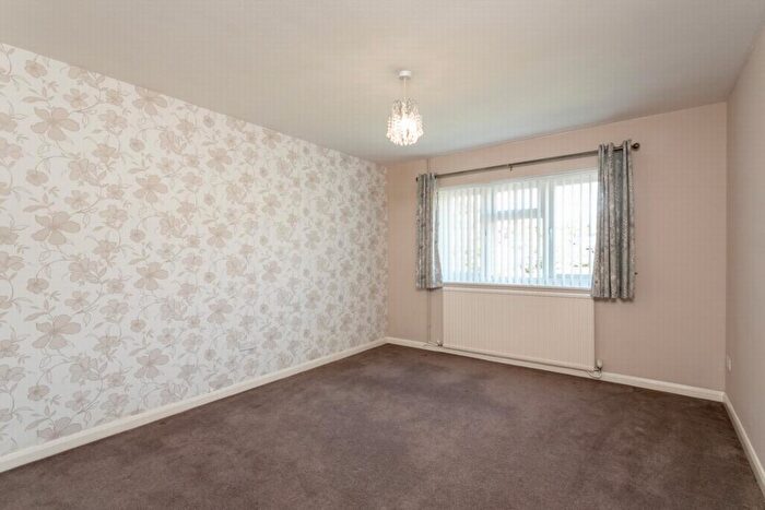 2 Bedroom Bungalow For Sale In Harpswood Lane, Hythe, CT21