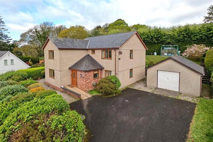 4 Bedroom Detached House For Sale In Pentrefelin, Criccieth, Gwynedd, LL52
