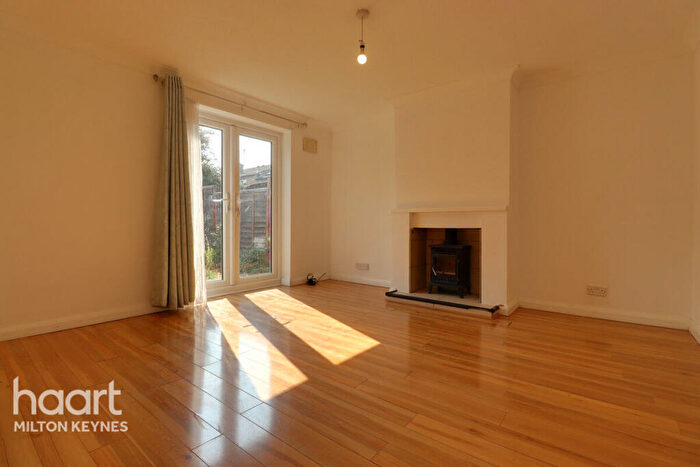 3 Bedroom End Of Terrace House To Rent In Byerly Place, Downs Barn Boulevard, MK14
