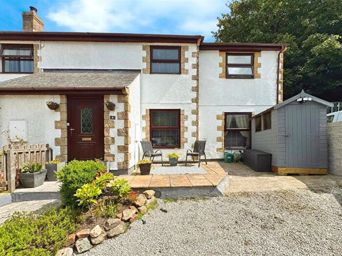 3 Bedroom Semi-detached House For Sale In Family Home For Local Buyers, Godolphin Cross, TR13