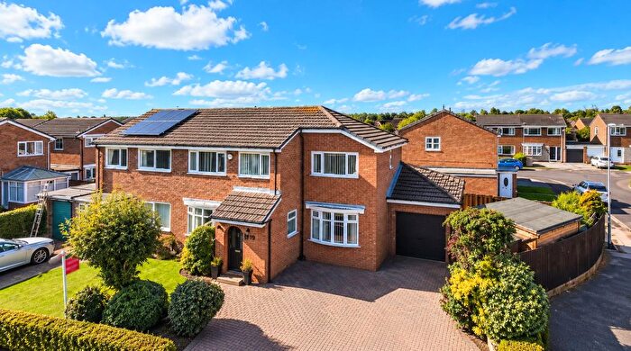 4 Bedroom Semi Detached House For Sale In Hollystone Court, High Grange, Billingham, TS23