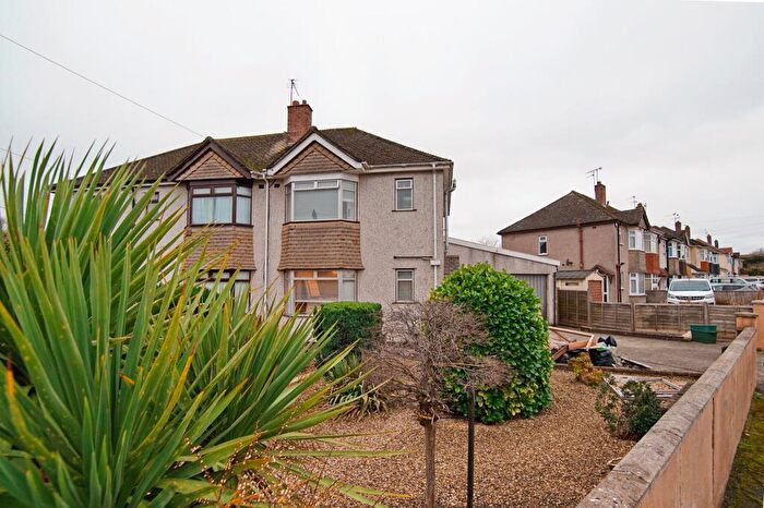 6 Bedroom House To Rent In Holmdale Road, Filton, Bristol, BS34