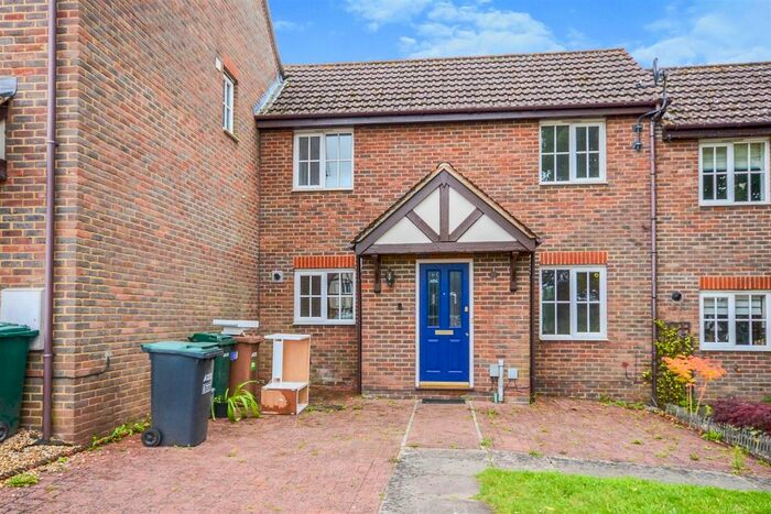 2 Bedroom Terraced House To Rent In Redwing Grove, Abbots Langley, WD5