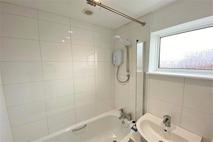 2 Bedroom Bungalow To Rent In Warblers Way, Bognor Regis, West Sussex, PO22