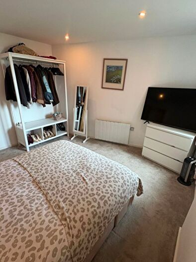 1 Bedroom Flat To Rent In Kings Road, Swansea, SA1