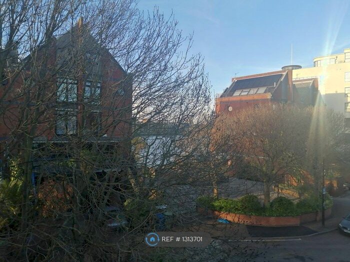 1 Bedroom Flat To Rent In Elephant Lane, London SE16