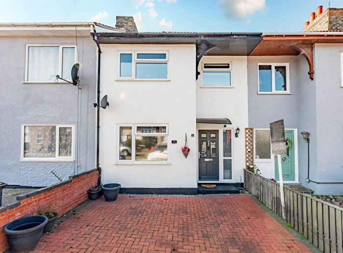 3 Bedroom Terraced House For Sale In Clemence Street, Lowestoft, NR32