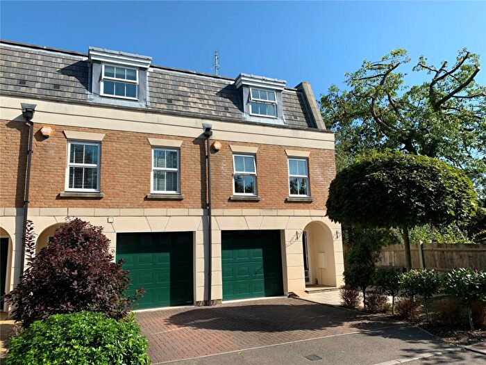 4 Bedroom Terraced House To Rent In Castle Mews, Weybridge, Surrey, KT13