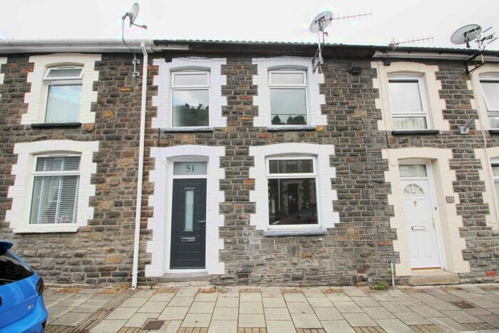 3 Bedroom Terraced House To Rent In Deri Terrace, Tylorstown, CF43