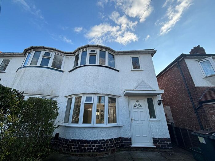 3 Bedroom House To Rent In Falconhurst Road, Birmingham, B29