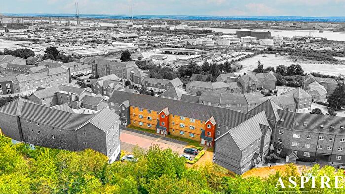 1 Bedroom Flat For Sale In Kendal, Purfleet-On-Thames, RM19