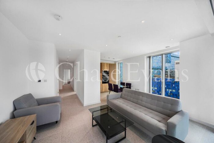 2 Bedroom Apartment To Rent In The Jacquard, Silk District, Whitechapel, E1