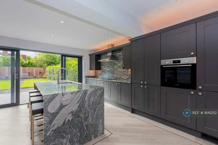 4 Bedroom Semi-Detached House To Rent In Raymond Crescent, Guildford, GU2