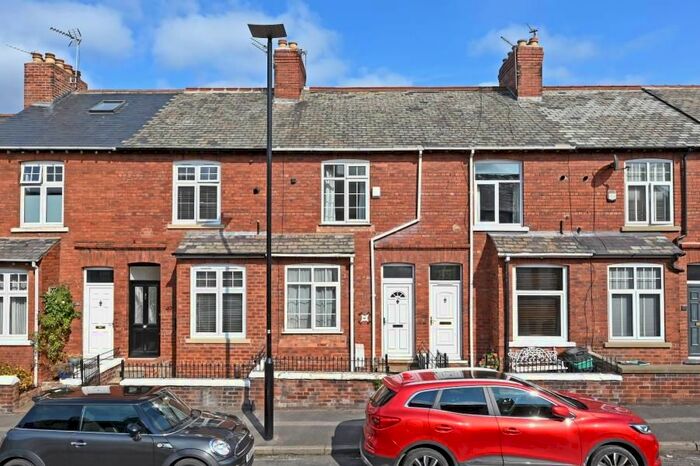 2 Bedroom Terraced House To Rent In Balmoral Terrace, South Bank, York, YO23