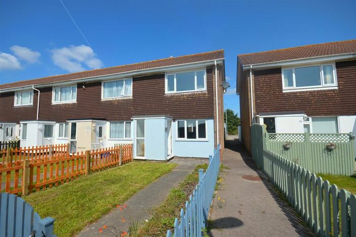 2 Bedroom End Of Terrace House To Rent In Pengeron Avenue, Tolvaddon, Camborne, TR14