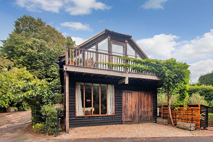 2 Bedroom Barn Conversion For Sale In West Road, Goudhurst, Kent, TN17
