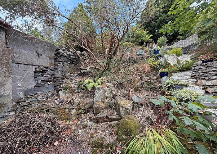 2 Bedroom Terraced House For Sale In Bryn Derwen Terrace, Talysarn, Caernarfon, Gwynedd, LL54