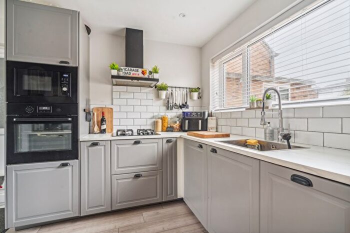 2 Bedroom Semi-Detached House For Sale In Longcroft Road, Maple Cross, WD3