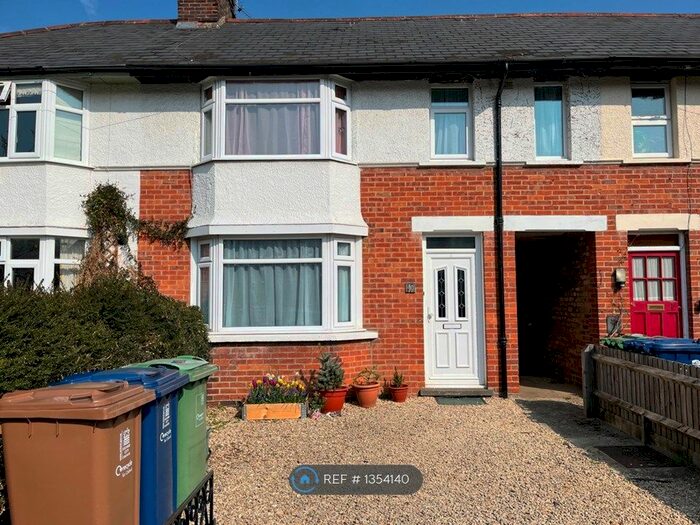3 Bedroom Terraced House To Rent In Campbell Road, Oxford, OX4