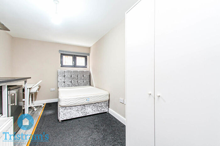Studio To Rent In Birkin Avenue, Radford, NG7