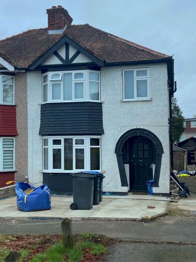 Studio To Rent In Church Lane, London, NW9