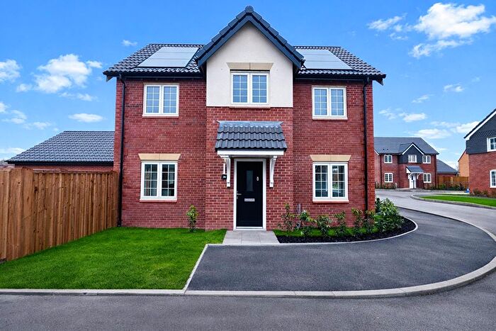 3 Bedroom Detached House To Rent In Juniper Gardens, Stafford, ST17