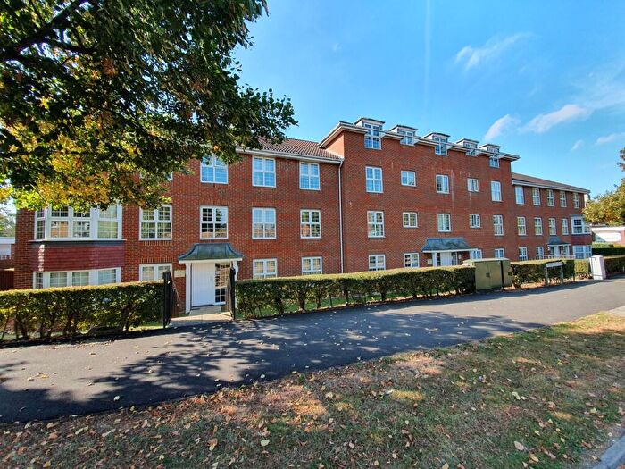 2 Bedroom Flat To Rent In Cole Green Lane, Welwyn Garden City, AL7