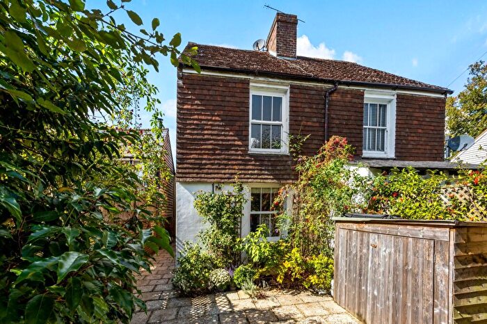 3 Bedroom Semi-Detached House For Sale In High Street, Handcross, RH17