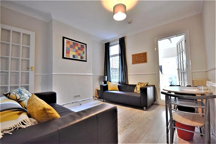 4 Bedroom Terraced House To Rent In Northfield Road, Coventry, CV1