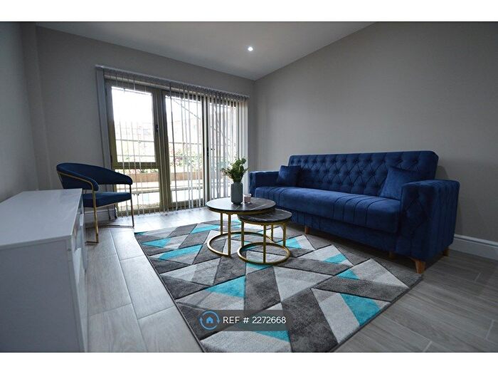 1 Bedroom Flat To Rent In Station Road, Langley, Slough, SL3