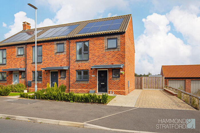 2 Bedroom End Of Terrace House For Sale In Dynham Road, Cringleford, NR4