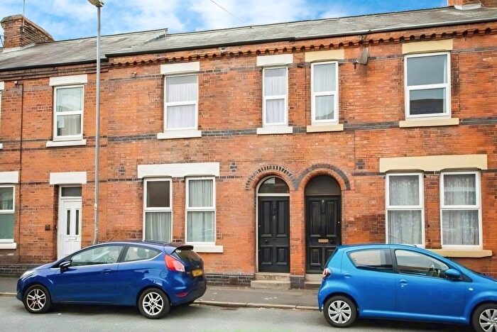 5 Bedroom Terraced House For Sale In Bouverie Street, Chester, Cheshire, CH1
