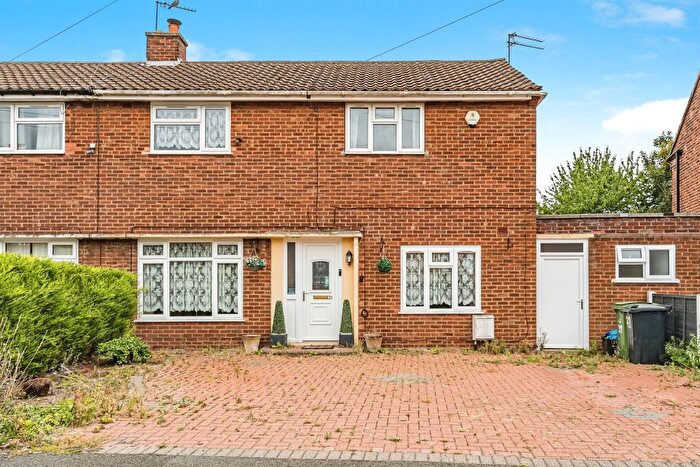 3 Bedroom Semi-Detached House For Sale In Gads Green Crescent, Dudley, DY2