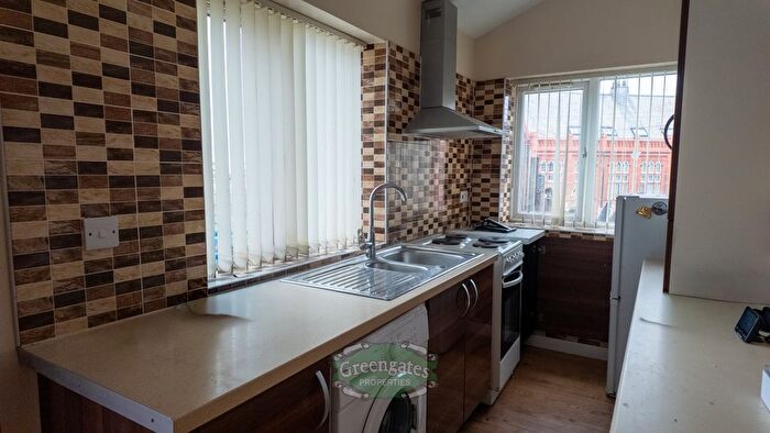 1 Bedroom Flat To Rent In Flat B, Coventry Road, Small Heath, Birmingham, West Midlands, B10