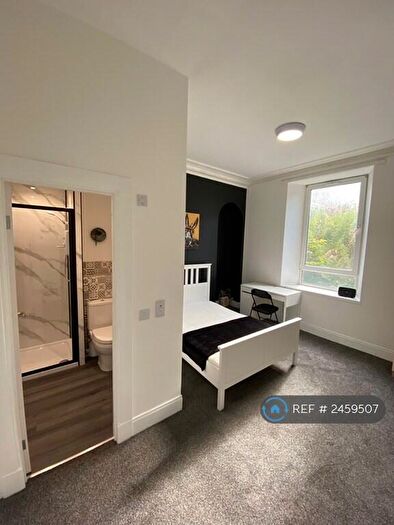 3 Bedroom Flat To Rent In King Street, Aberdeen, AB24