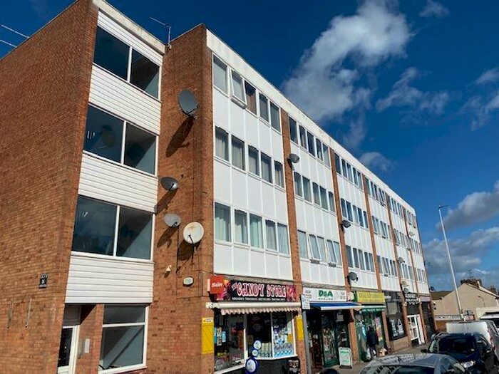 1 Bedroom Flat To Rent In Station Road, Rainham, Gillingham, ME8