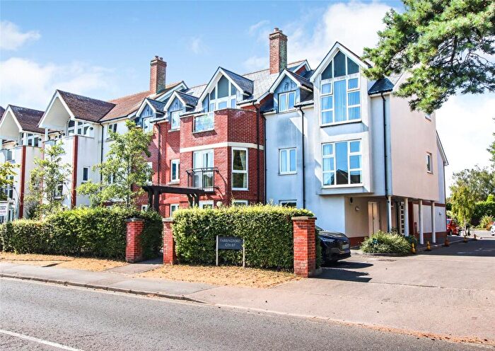 1 Bedroom Apartment For Sale In Farringford Court, Avenue Road, Lymington, Hampshire, SO41