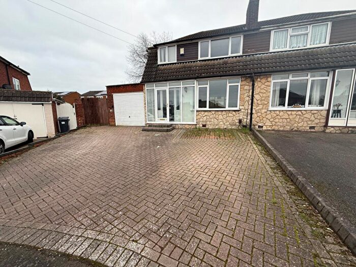 3 Bedroom House To Rent In The Greenway, Sutton Coldfield, B73