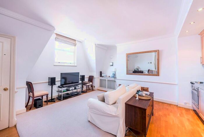 1 Bedroom Flat To Rent In Culford Gardens, Chelsea, London, SW3