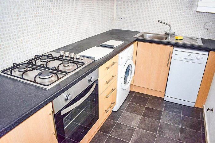 2 Bedroom Terraced House To Rent In Carnforth Street, Rusholme, M14
