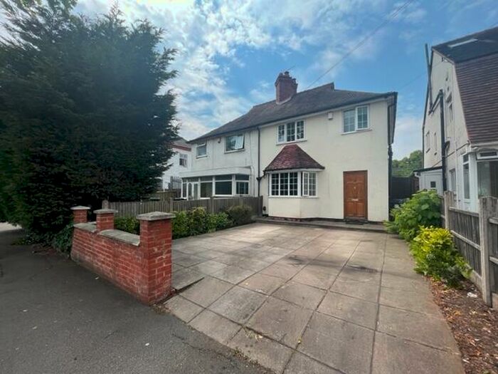 3 Bedroom House To Rent In Marsh Hill, Birmingham, B23